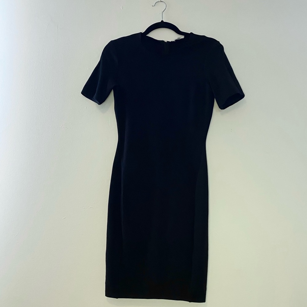 Wilfred Classic Black Short Sleeve Mini Dress